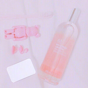 再来一波~
图源QQ，侵删致歉。