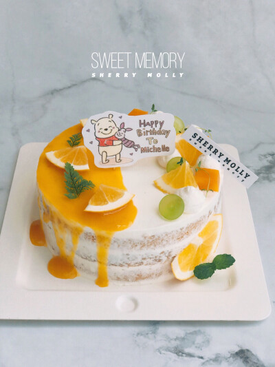 #SHERRY Molly家の下午茶#—『原味cake』老朋友订的cake～其实想要一直体现复古感觉的cake 但又不想为难我们还是尽力去满足小愿望哒～挑了黄色系来表现复古 点缀一点绿色 显得清新一些 是一只非常好吃特别口味的cake…