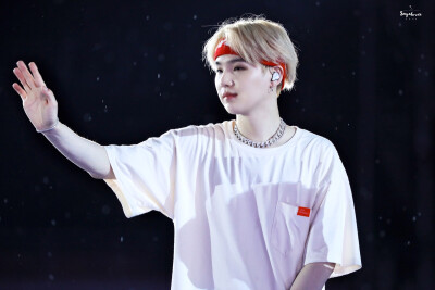 SUGA