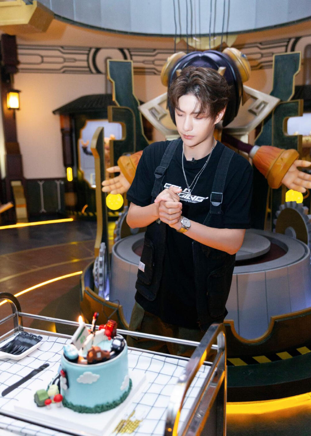 王一博丨王者荣耀体验展