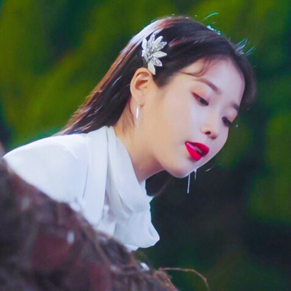 iu 李智恩 头