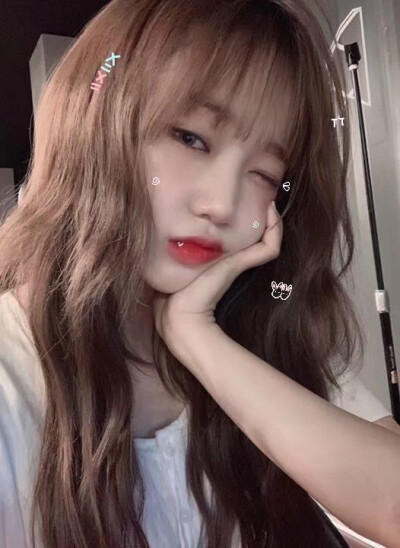 崔有情。
<图中有手绘>
by.李棠薇