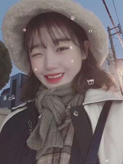 崔有情。
<图中有手绘>
by.李棠薇