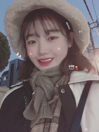 崔有情。
<图中有手绘>
by.李棠薇