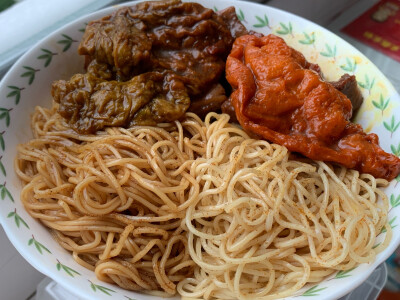 一人の食 酸齋蝦籽鴛鴦蝦子撈麵 (油蝦籽撈+蝦籽撈)