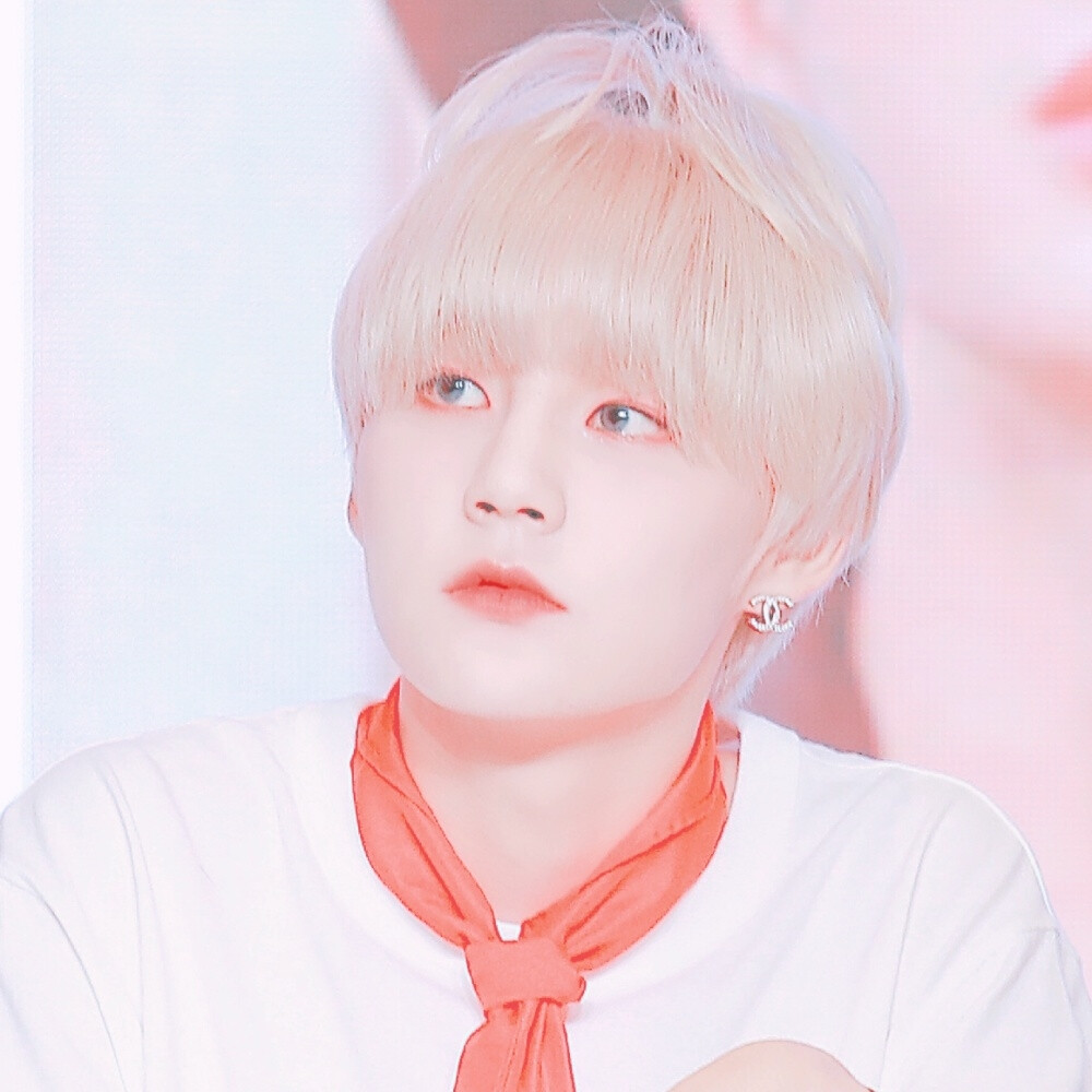 男爱豆头像李权哲头像