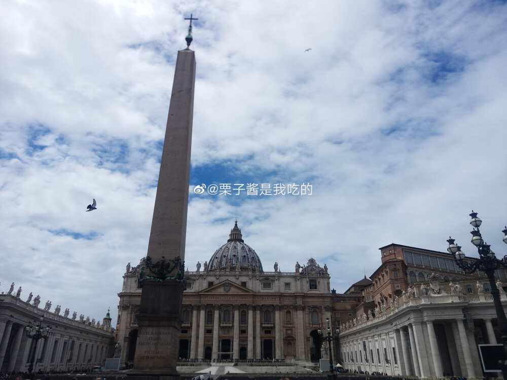 ✨CIAO！ ROMA！『罗马假日』⛲许愿池在许愿池投下了希望❤️随着电影的场景走下去 ✨还去了圣城梵蒂冈 #跟着微博去旅行# 意大利·罗马