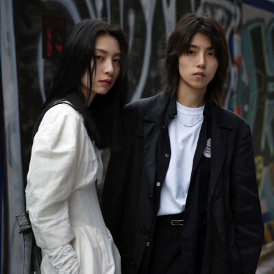 暴力颖の 情侣头像