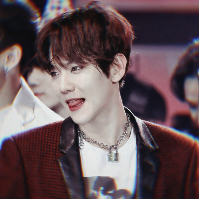 暗袂
图源dreamy for baekhyun
请大家多多支持新教程!