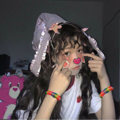 天边彩虹何其绚烂