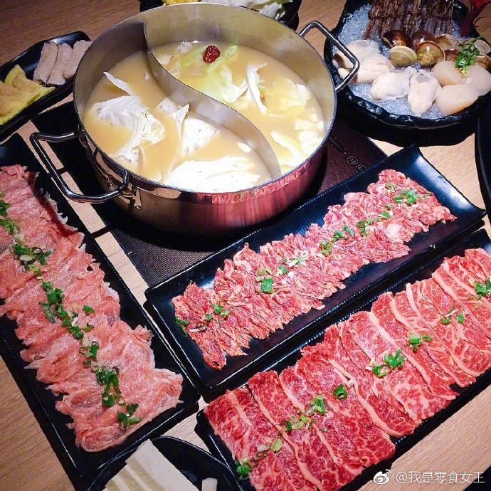需要一顿火锅续命。 ​​​​