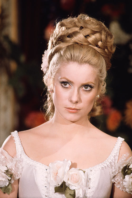 凯瑟琳·德纳芙 Catherine Deneuve
《魂断梅耶林》1968剧照