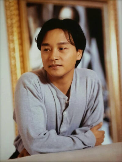 一直吸荣一直爽