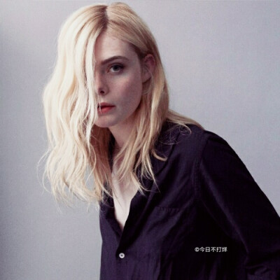 ©今日不打烊 女头
@ElleFanning