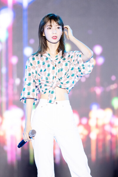 Oh My Girl Binnie 裴有彬