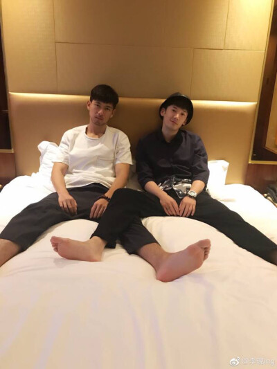 李现脚臭我好爱