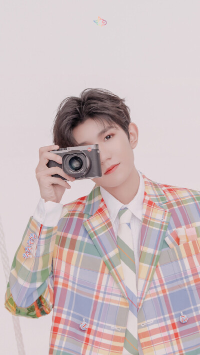  ☁️ ✨
TFBOYS-王源