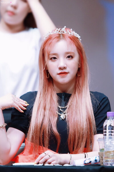 宋雨琦
190713 PB签售
©️DUDUforidle