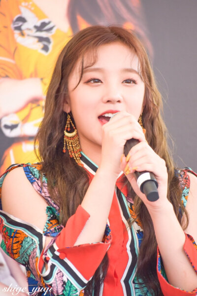 宋雨琦
190731 东京路演
©️shigi_yuqi
<禁二改禁商用 转载请注明原出处>