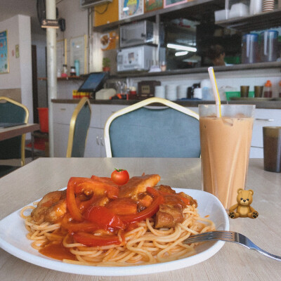 今天的午餐是茶餐厅！