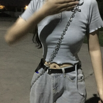 部位女 不是比干