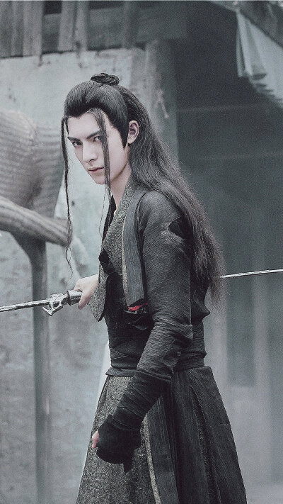 陈情令 义城篇 薛洋 王皓轩
"握一颗糖暖这孤身