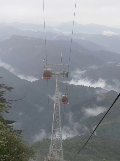 眉山，洪雅瓦屋山地质公园