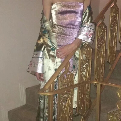 ᴵ ᴰᴼᴺ'ᵀ ᵂᴬᴺᵀ ᵂᴱ ᴬᴿᴱ ᴶᵁˢᵀ ᶠᴿᴵᴱᴺᴰˢ
异趣味/侵即删