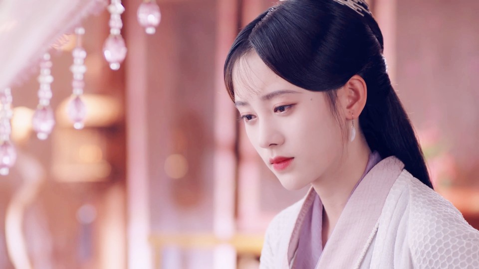 鞠婧祎.韩芸汐。