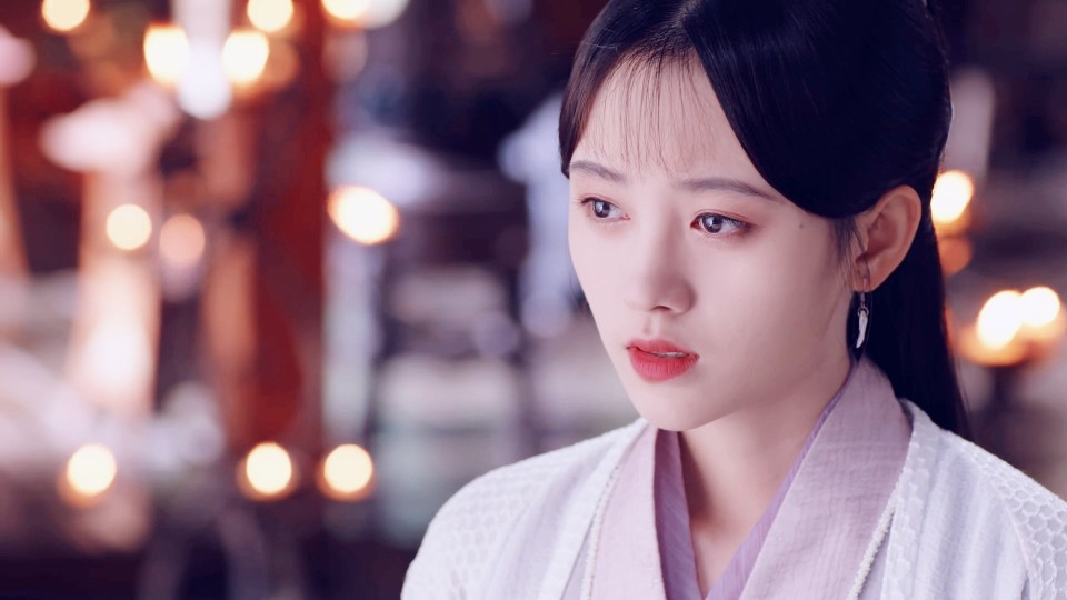 鞠婧祎.韩芸汐。