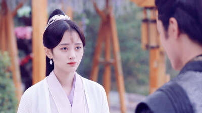 鞠婧祎.韩芸汐。