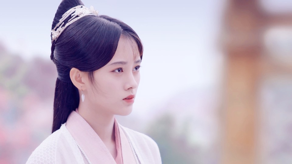 鞠婧祎.韩芸汐。