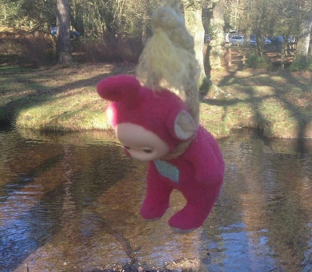 我⃟ 和⃟ 妳⃟ 坐⃟ 在⃟ 最⃟ 高⃟ 的⃟ 橋⃟ 上⃟ 看⃟ 春⃟ 風⃟ 吹⃟ 過⃟ 整⃟ 個⃟ 城⃟ 市⃟