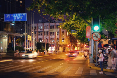 上海街道的夜晚