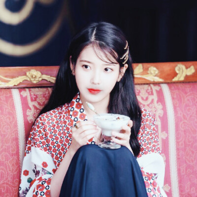 IU／完三恩