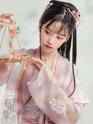 小起，半藏森林，汉服，汉元素 ​​​