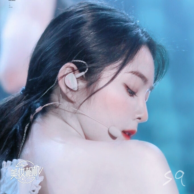 申弃。二传经允许。
©BAEBAE_329