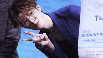 橙光素材范丞丞
®dt程点星