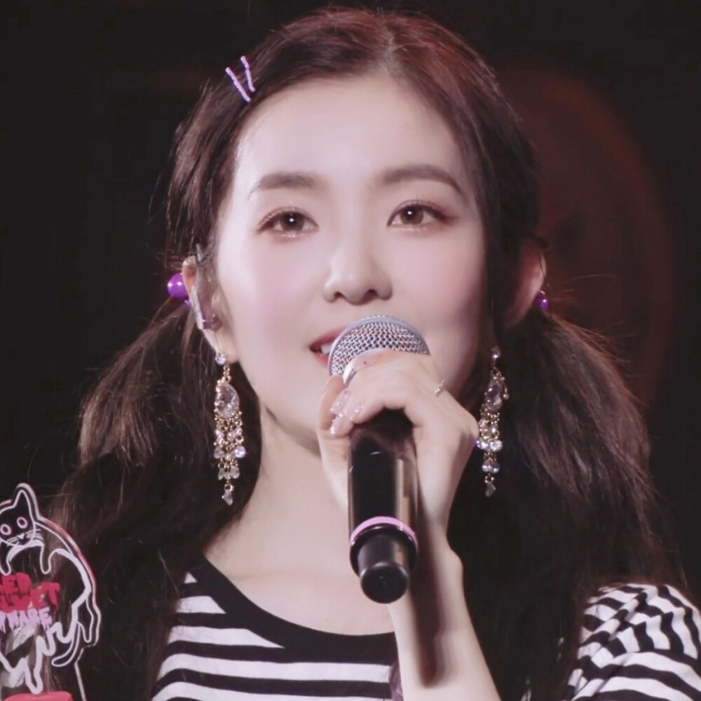 程诗妤
原图权烈