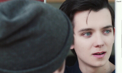 Asa Butterfield 