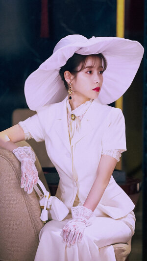 李智恩     Iu