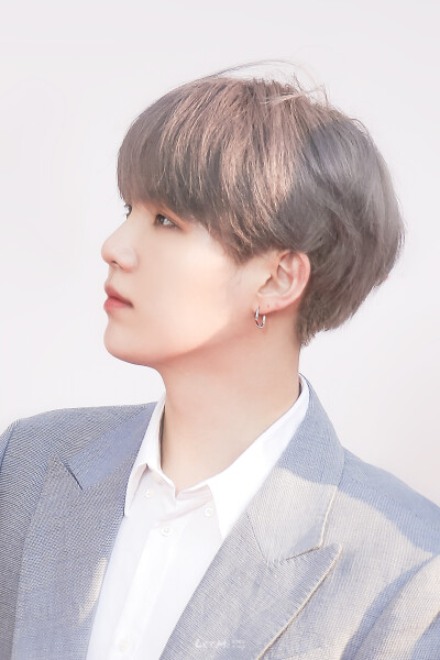 SUGA