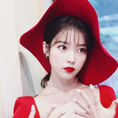 IU／完三恩