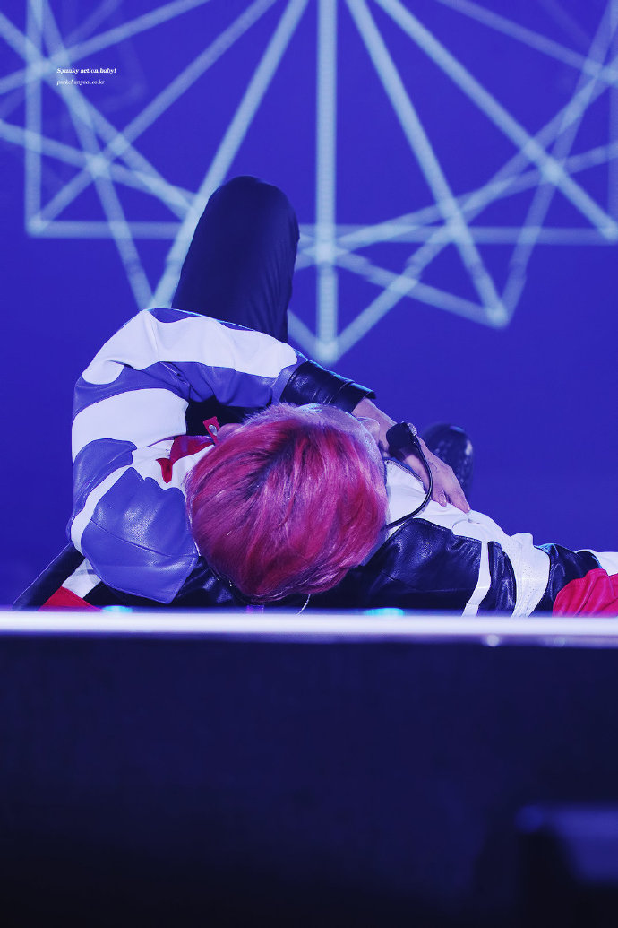 朴灿烈超话 ❤️ #朴灿烈持帅行凶# 【SPUNKY_ACTION_BABY】【高清】190811 The EXplOration in Hong Kong D2 