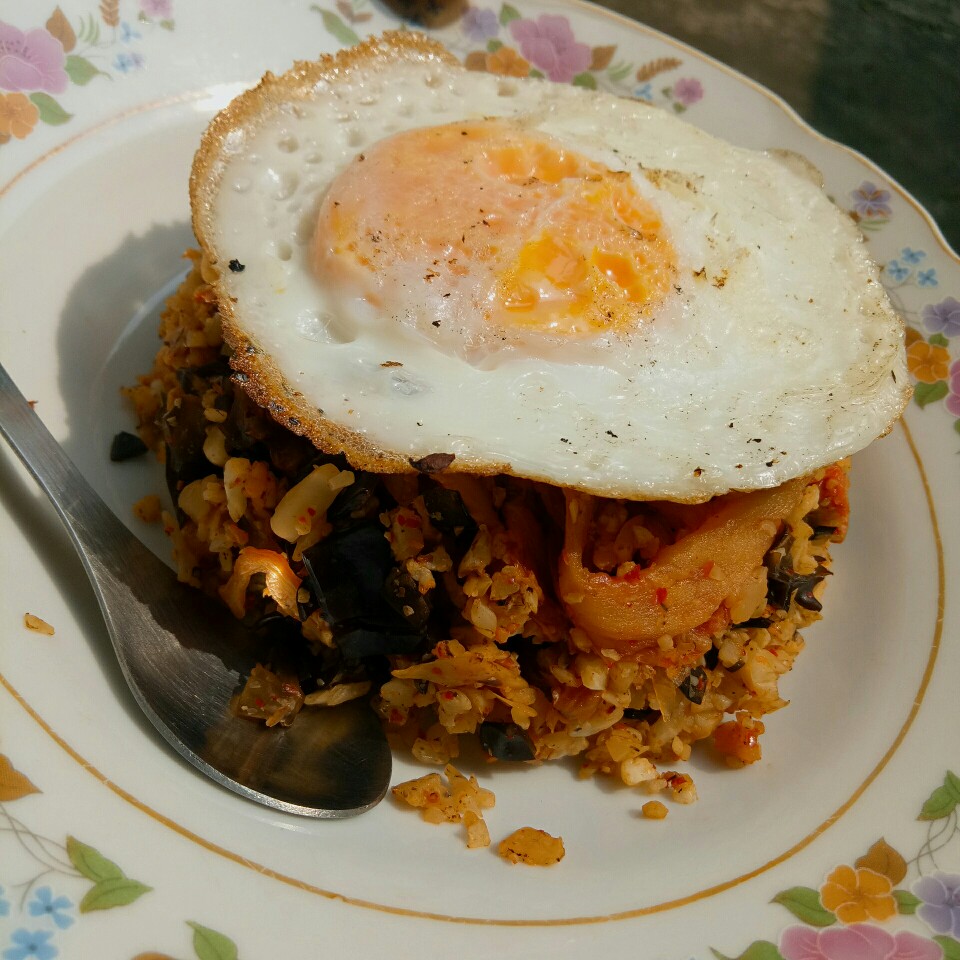 泡菜炒菜花饭