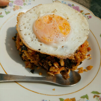 泡菜炒菜花饭