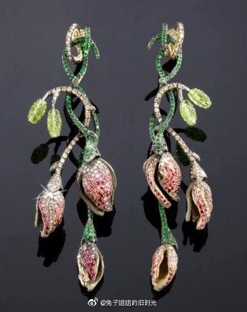 Luz Camino 花朵珠宝