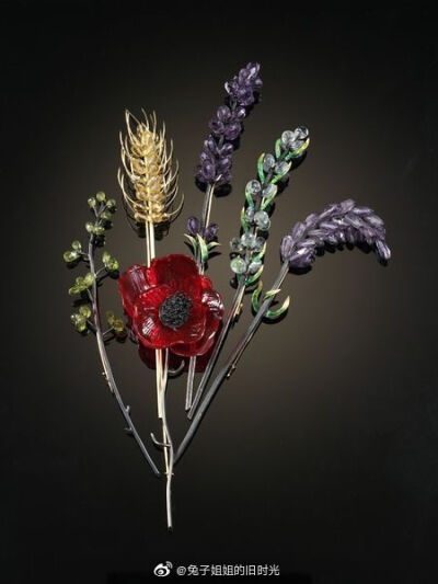 Luz Camino 花朵珠宝