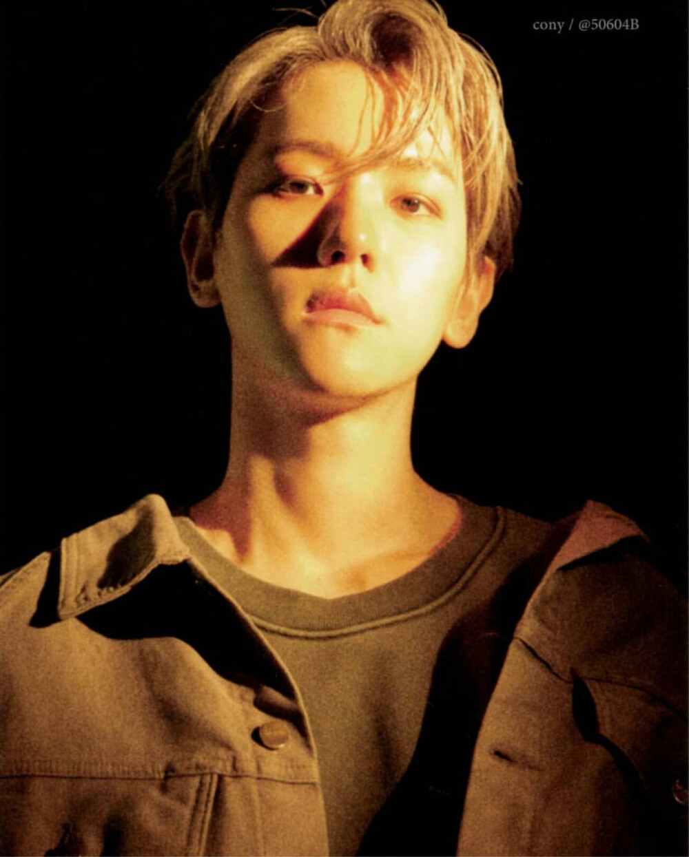 边伯贤citylights高清大图扫5伯贤高清壁纸杀伯贤高清头像杀