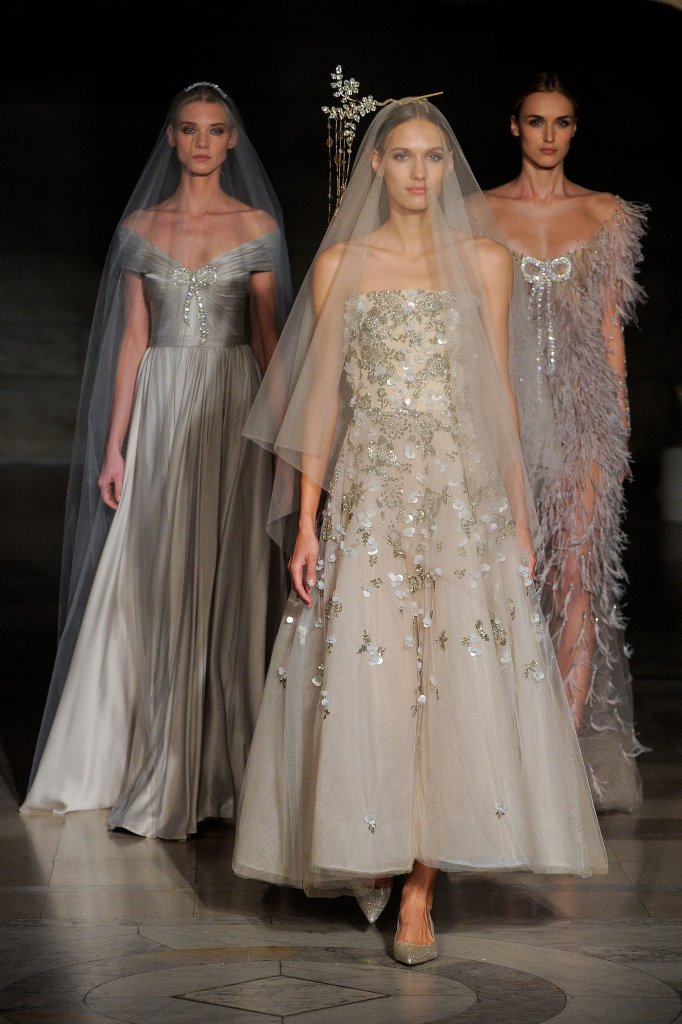 雷姆·阿克拉 Reem Acra 2019/20秋冬婚纱礼服发布秀 